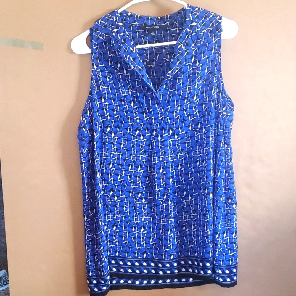 Max Edition Womens Sleeveless Top